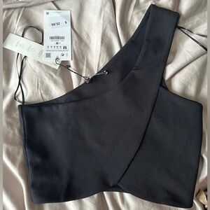 Zara Jacquard top, new with tag, size M.